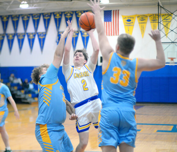 Golden Bears pounce on CCHS early, improve to 6-2